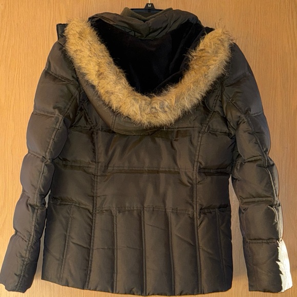 Green Puffer Jacket with Faux Fur Hood - Picture 4 of 12